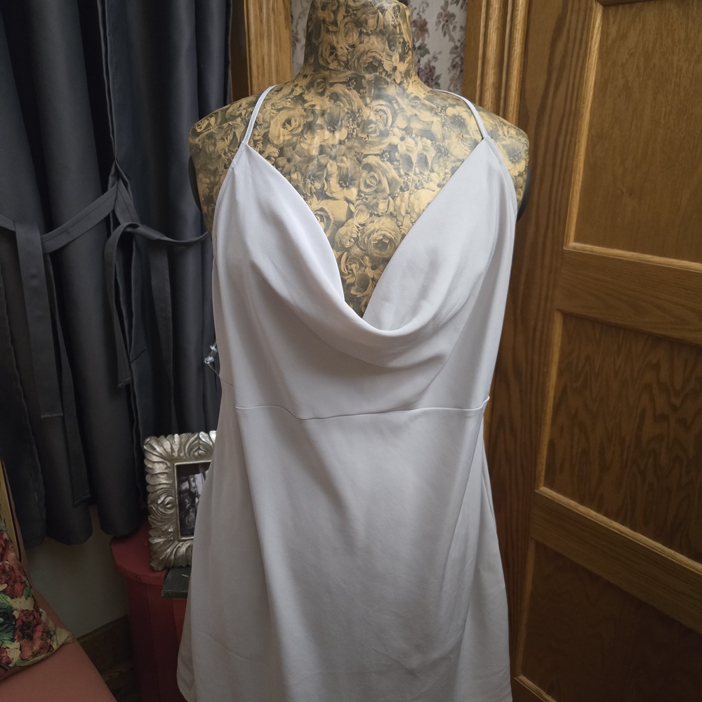 Forever 21 Plus Size White Garment
